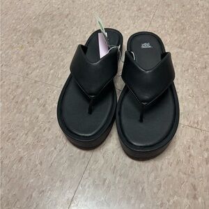 Wild Fable Black Platform Women's Sandals